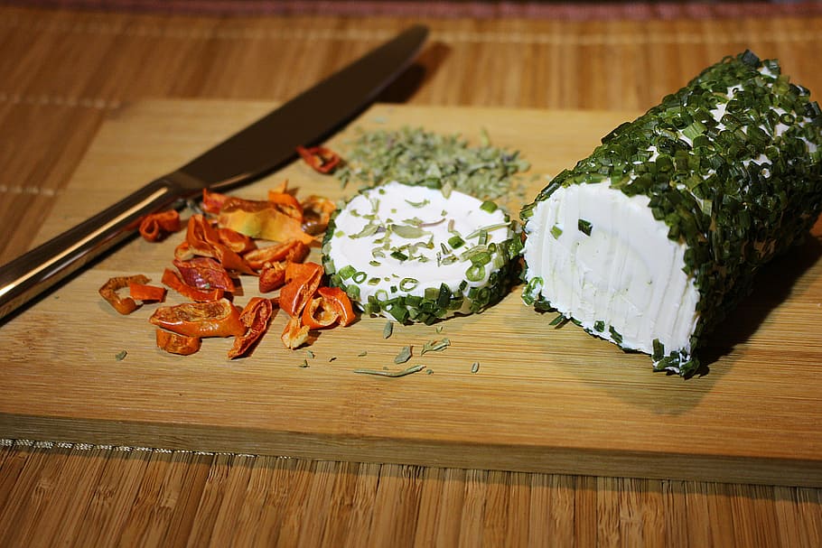 goat cheese with herbs