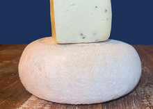 Pecorino al Tartufo